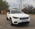 Белый Джип Чероки, объемом двигателя 2.36 л и пробегом 97 тыс. км за 18500 $, фото 6 на Automoto.ua