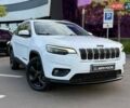 Джип Чероки 2019 в Киеве на Automoto.ua Белый Джип Чероки, объемом двигателя 2.36 л и пробегом 166 тыс. км за 17490 $, фото 3 на Automoto.ua