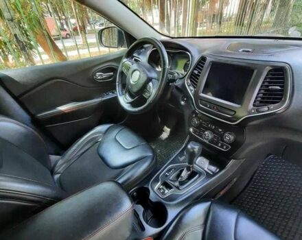Білий Джип Cherokee, об'ємом двигуна 0 л та пробігом 141 тис. км за 11500 $, фото 6 на Automoto.ua
