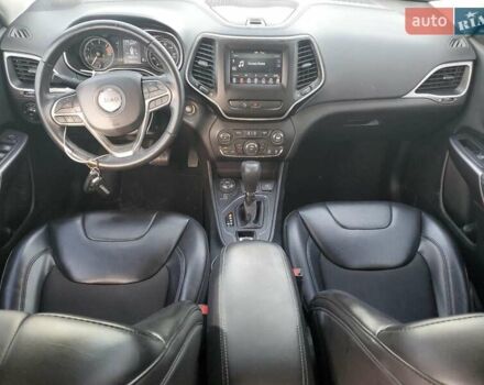 Білий Джип Cherokee, об'ємом двигуна 2.36 л та пробігом 140 тис. км за 3000 $, фото 7 на Automoto.ua