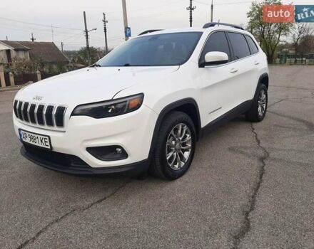 Белый Джип Чероки, объемом двигателя 2.36 л и пробегом 97 тыс. км за 18500 $, фото 4 на Automoto.ua