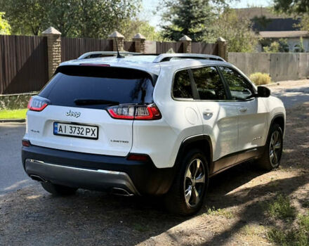Джип Чероки 2019 в Киеве на Automoto.ua Белый Джип Чероки, объемом двигателя 3.24 л и пробегом 148 тыс. км за 19900 $, фото 4 на Automoto.ua