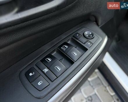 Білий Джип Cherokee, об'ємом двигуна 2.36 л та пробігом 182 тис. км за 13300 $, фото 25 на Automoto.ua