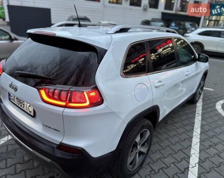 Білий Джип Cherokee, об'ємом двигуна 2.36 л та пробігом 153 тис. км за 15900 $, фото 10 на Automoto.ua