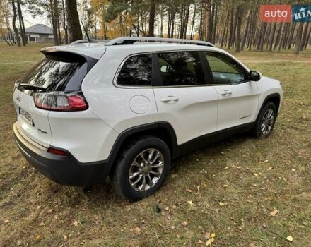 Белый Джип Чероки, объемом двигателя 2.36 л и пробегом 118 тыс. км за 16199 $, фото 7 на Automoto.ua