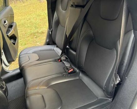 Белый Джип Чероки, объемом двигателя 2.36 л и пробегом 118 тыс. км за 16199 $, фото 17 на Automoto.ua