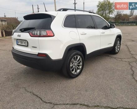 Белый Джип Чероки, объемом двигателя 2.36 л и пробегом 97 тыс. км за 18500 $, фото 2 на Automoto.ua