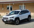 Белый Джип Чероки, объемом двигателя 3.2 л и пробегом 127 тыс. км за 19300 $, фото 1 на Automoto.ua
