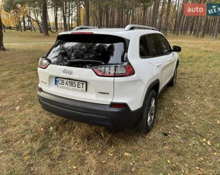 Белый Джип Чероки, объемом двигателя 2.36 л и пробегом 118 тыс. км за 16199 $, фото 6 на Automoto.ua