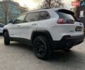 Белый Джип Чероки, объемом двигателя 3.24 л и пробегом 63 тыс. км за 21000 $, фото 1 на Automoto.ua