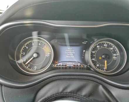 Білий Джип Cherokee, об'ємом двигуна 3.2 л та пробігом 46 тис. км за 2000 $, фото 8 на Automoto.ua