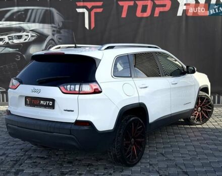 Білий Джип Cherokee, об'ємом двигуна 2.36 л та пробігом 182 тис. км за 13300 $, фото 16 на Automoto.ua