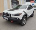 Белый Джип Чероки, объемом двигателя 3.24 л и пробегом 110 тыс. км за 20000 $, фото 1 на Automoto.ua