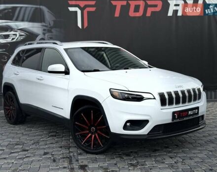 Білий Джип Cherokee, об'ємом двигуна 2.36 л та пробігом 182 тис. км за 13300 $, фото 5 на Automoto.ua