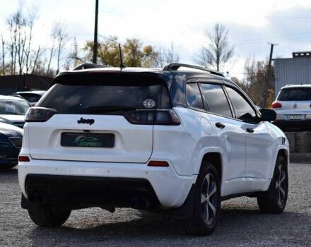 Білий Джип Cherokee, об'ємом двигуна 3.2 л та пробігом 83 тис. км за 18900 $, фото 1 на Automoto.ua