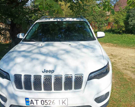 Білий Джип Cherokee, об'ємом двигуна 2 л та пробігом 80 тис. км за 18499 $, фото 2 на Automoto.ua