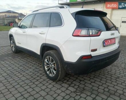 Белый Джип Чероки, объемом двигателя 2.36 л и пробегом 68 тыс. км за 16600 $, фото 2 на Automoto.ua