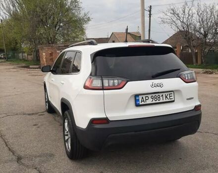 Белый Джип Чероки, объемом двигателя 2.36 л и пробегом 97 тыс. км за 18500 $, фото 3 на Automoto.ua