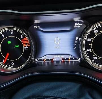 Білий Джип Cherokee, об'ємом двигуна 2.36 л та пробігом 55 тис. км за 18500 $, фото 14 на Automoto.ua