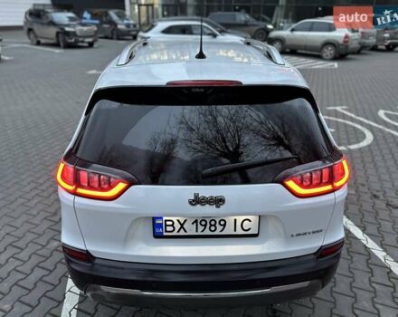 Білий Джип Cherokee, об'ємом двигуна 2.36 л та пробігом 153 тис. км за 15900 $, фото 11 на Automoto.ua