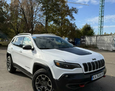 Джип Чероки 2019 в Киеве на Automoto.ua Белый Джип Чероки, объемом двигателя 3.24 л и пробегом 80 тыс. км за 20500 $, фото 1 на Automoto.ua