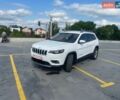 Білий Джип Cherokee, об'ємом двигуна 2.36 л та пробігом 216 тис. км за 12900 $, фото 1 на Automoto.ua