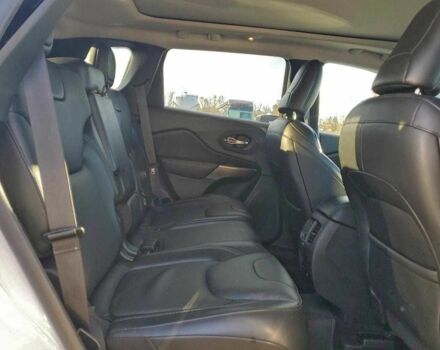 Білий Джип Cherokee, об'ємом двигуна 3.2 л та пробігом 46 тис. км за 2000 $, фото 9 на Automoto.ua