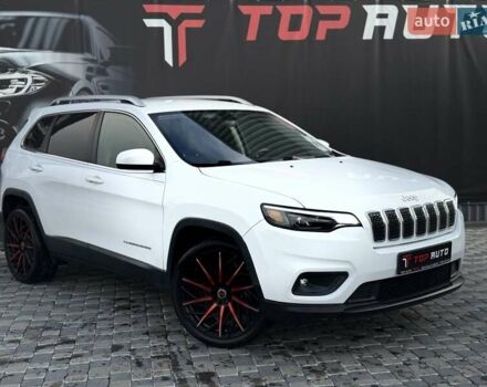 Білий Джип Cherokee, об'ємом двигуна 2.36 л та пробігом 182 тис. км за 13300 $, фото 8 на Automoto.ua