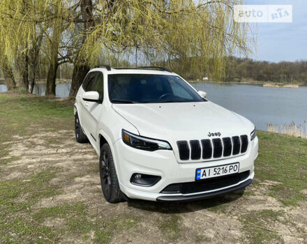 Білий Джип Cherokee, об'ємом двигуна 3.24 л та пробігом 41 тис. км за 23000 $, фото 4 на Automoto.ua