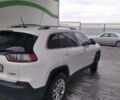 Білий Джип Cherokee, об'ємом двигуна 2.4 л та пробігом 215 тис. км за 15000 $, фото 5 на Automoto.ua