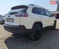 Білий Джип Cherokee, об'ємом двигуна 2.4 л та пробігом 117 тис. км за 18000 $, фото 36 на Automoto.ua