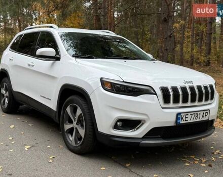 Білий Джип Cherokee, об'ємом двигуна 2.36 л та пробігом 170 тис. км за 18500 $, фото 1 на Automoto.ua