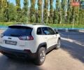 Белый Джип Чероки, объемом двигателя 3.24 л и пробегом 109 тыс. км за 19500 $, фото 1 на Automoto.ua
