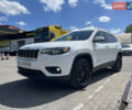 Білий Джип Cherokee, об'ємом двигуна 2.36 л та пробігом 120 тис. км за 15000 $, фото 2 на Automoto.ua
