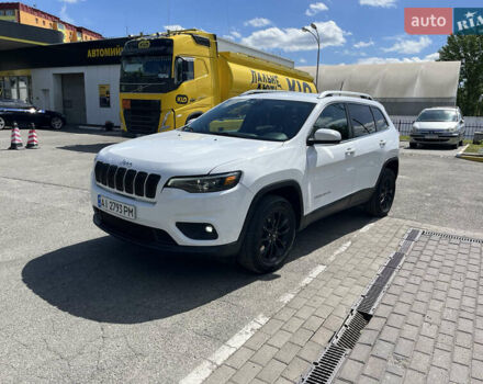 Білий Джип Cherokee, об'ємом двигуна 2.36 л та пробігом 120 тис. км за 15000 $, фото 8 на Automoto.ua