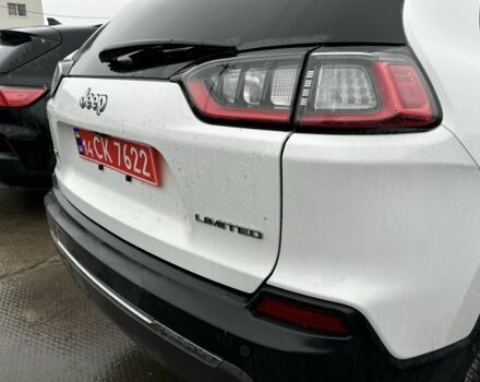 Білий Джип Cherokee, об'ємом двигуна 3.2 л та пробігом 123 тис. км за 13200 $, фото 5 на Automoto.ua