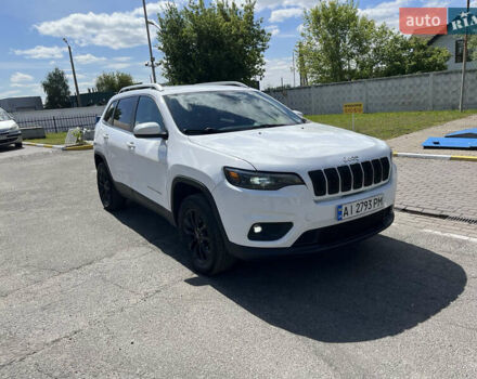 Білий Джип Cherokee, об'ємом двигуна 2.36 л та пробігом 120 тис. км за 15000 $, фото 12 на Automoto.ua