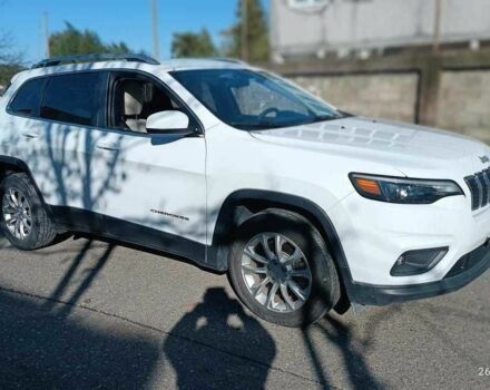 Белый Джип Чероки, объемом двигателя 2.4 л и пробегом 121 тыс. км за 9300 $, фото 1 на Automoto.ua