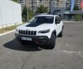 Білий Джип Cherokee, об'ємом двигуна 3.24 л та пробігом 120 тис. км за 17900 $, фото 4 на Automoto.ua