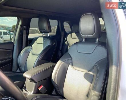 Белый Джип Чероки, объемом двигателя 3.24 л и пробегом 124 тыс. км за 18900 $, фото 20 на Automoto.ua