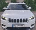 Білий Джип Cherokee, об'ємом двигуна 3.24 л та пробігом 42 тис. км за 17500 $, фото 1 на Automoto.ua