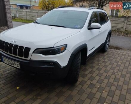 Белый Джип Чероки, объемом двигателя 3.24 л и пробегом 127 тыс. км за 20000 $, фото 8 на Automoto.ua