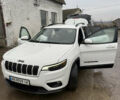 Белый Джип Чероки, объемом двигателя 2.36 л и пробегом 46 тыс. км за 16000 $, фото 12 на Automoto.ua