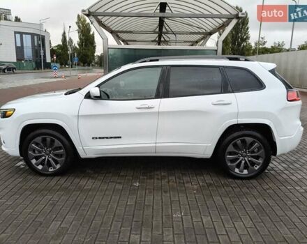 Джип Чероки 2020 в Киеве на Automoto.ua Белый Джип Чероки, объемом двигателя 3.24 л и пробегом 121 тыс. км за 19700 $, фото 1 на Automoto.ua