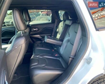 Белый Джип Чероки, объемом двигателя 3.24 л и пробегом 124 тыс. км за 18900 $, фото 21 на Automoto.ua