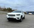 Білий Джип Cherokee, об'ємом двигуна 3.2 л та пробігом 113 тис. км за 17500 $, фото 1 на Automoto.ua