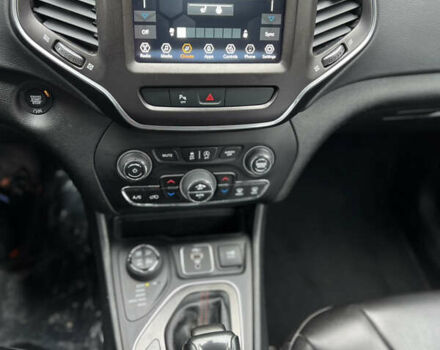 Белый Джип Чероки, объемом двигателя 3.24 л и пробегом 93 тыс. км за 21700 $, фото 24 на Automoto.ua