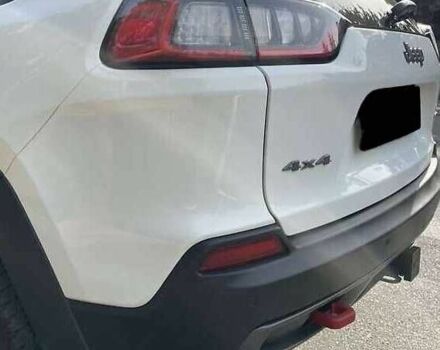 Белый Джип Чероки, объемом двигателя 3.2 л и пробегом 76 тыс. км за 16000 $, фото 13 на Automoto.ua