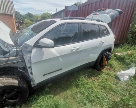 Білий Джип Cherokee, об'ємом двигуна 0 л та пробігом 90 тис. км за 7500 $, фото 3 на Automoto.ua