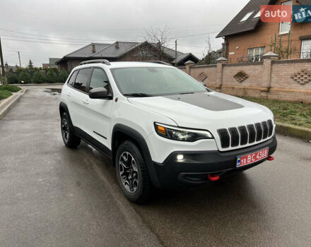 Белый Джип Чероки, объемом двигателя 3.24 л и пробегом 93 тыс. км за 21700 $, фото 1 на Automoto.ua